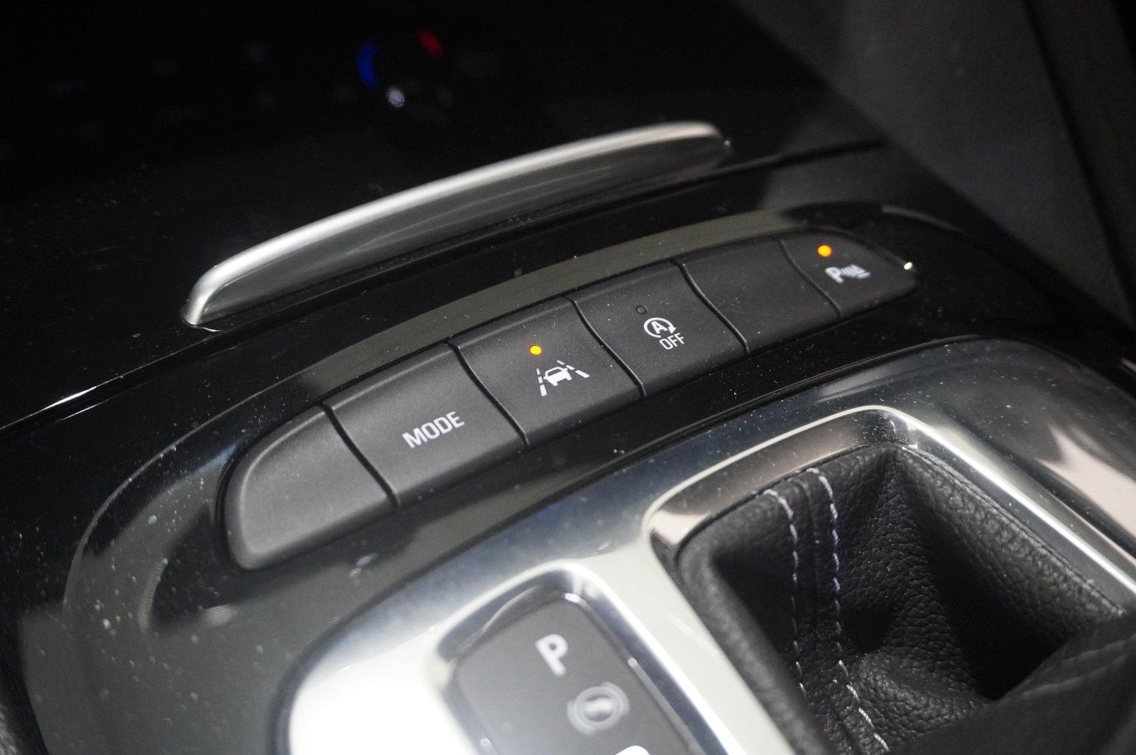 Fahrzeugabbildung Opel Insignia B ST 2.0T ELEGANCE NAVI/LED/VIRT./DAB+