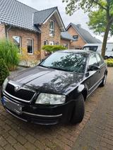 Skoda Superb 2.0 TDI PD DPF Classic Classic - Skoda Superb: Classic
