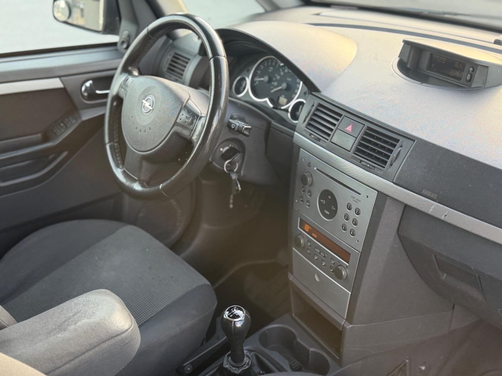Opel Meriva 1.6 Cosmo *KLIMAAUTOMATIK*HU/AU 2027*