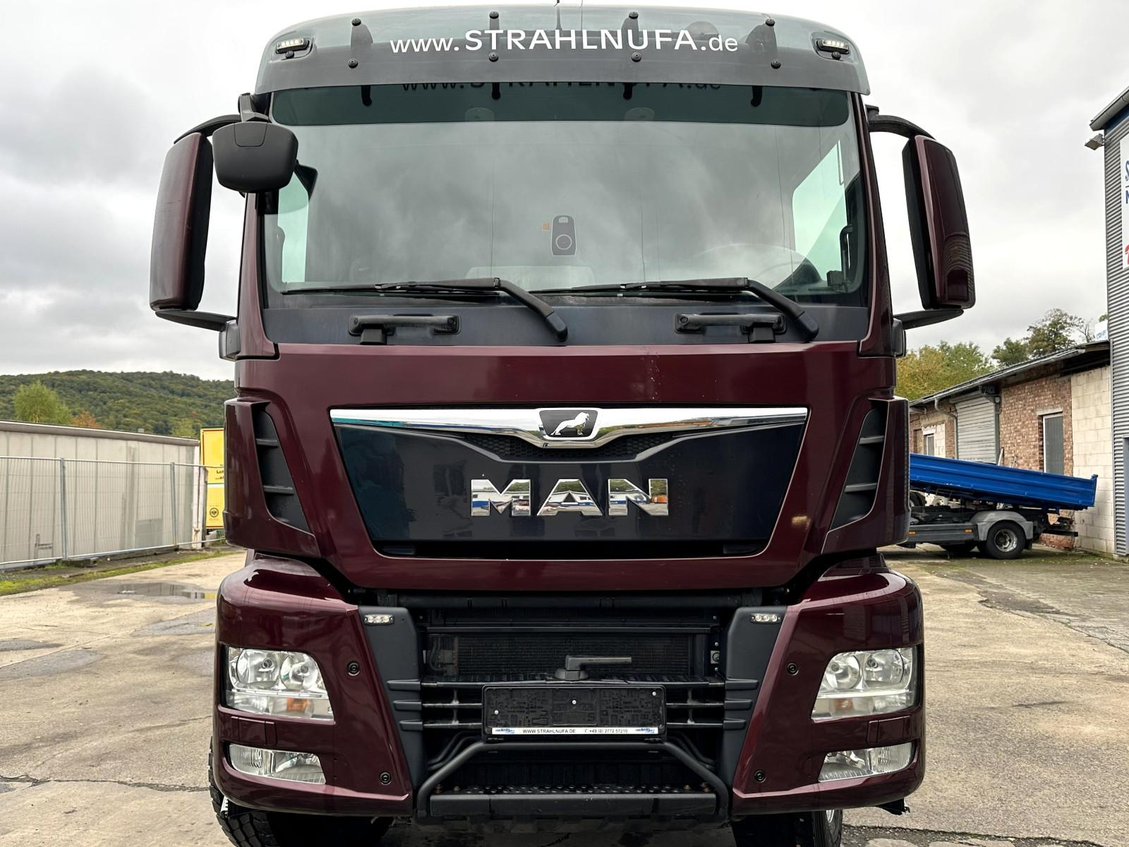 MAN TGS 35.500 8x4 HD