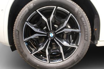 BMW X4 - 10