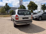 Opel Zafira 1.8 Elegance 7xSitzer - Opel Zafira Elegance mit Benzin-Antrieb
