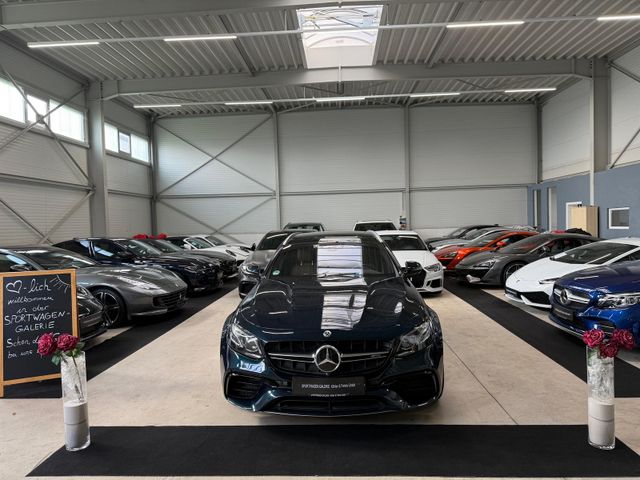 MERCEDES-BENZ E 63s AMG T-Modell/Massage/Standheiz/2.Hd.