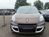 Renault Scenic III Luxe - Renault Scenic Luxe mit Diesel-Antrieb