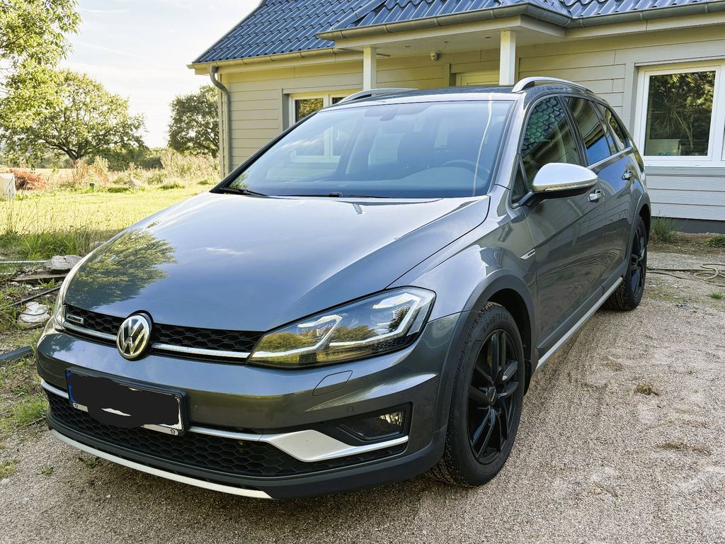 Image of Volkswagen Golf