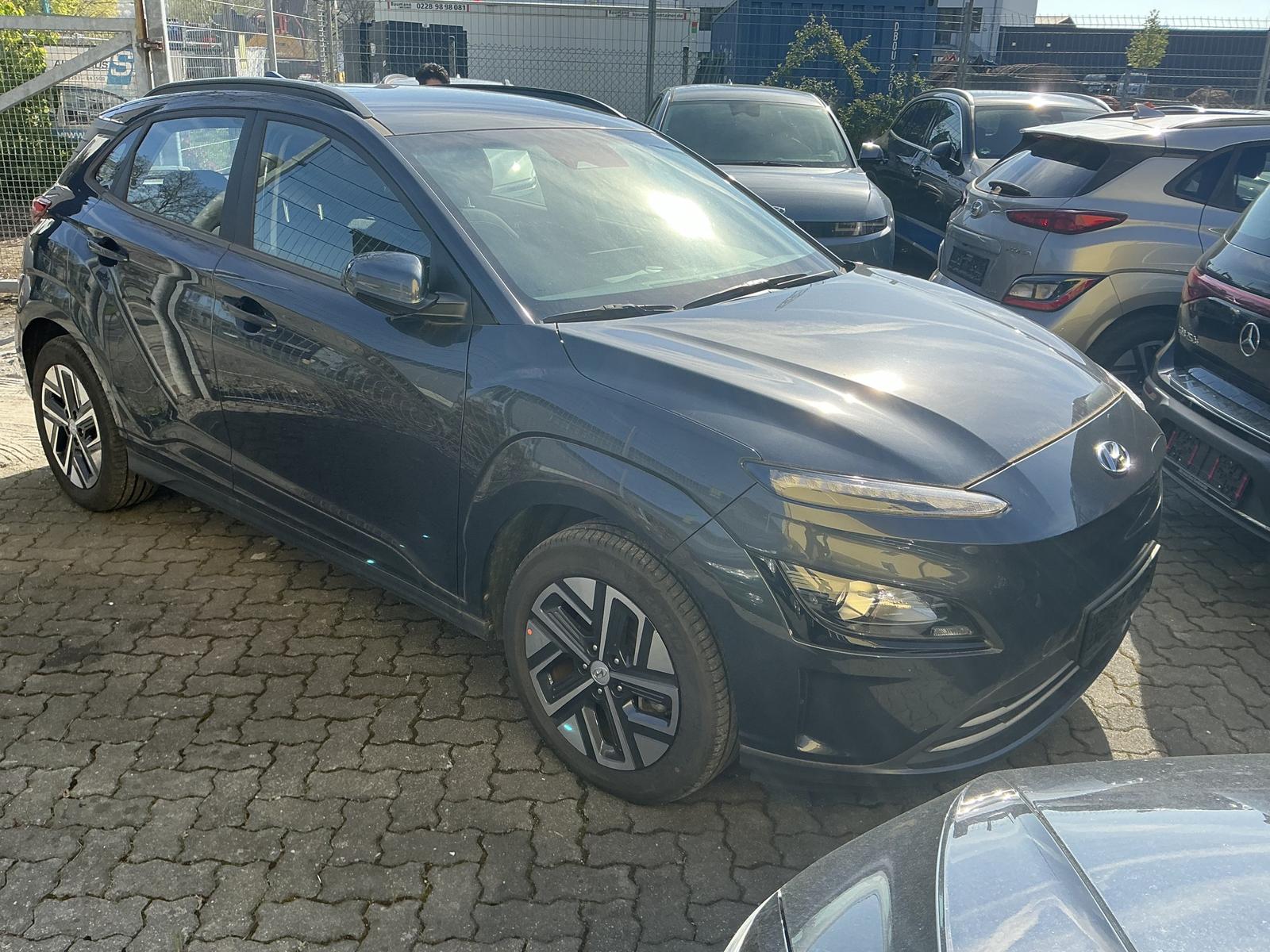 Hyundai KONA Kona Select R.Cam dig.Cockpit SHZ LED ACC DAB