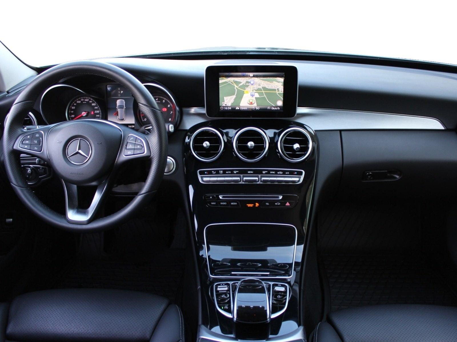 Mercedes-Benz C 200 T CGI "Navi LED SH