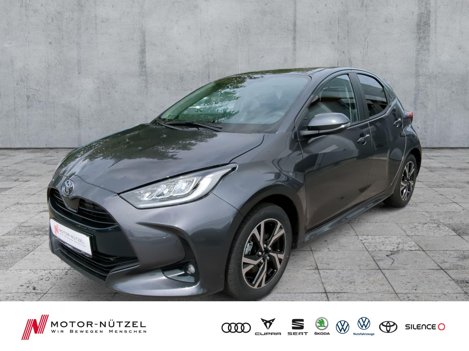 Toyota Yaris 1.5 Hybrid Teamplayer LED+APP+ACC+SHZ+RFK