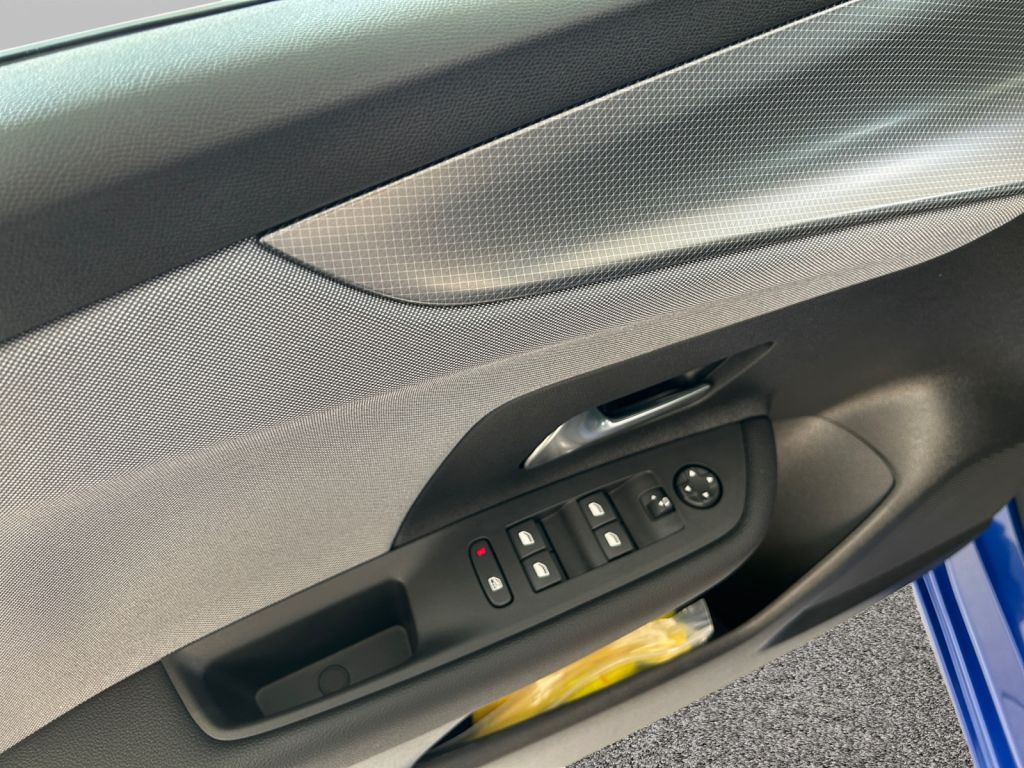 Fahrzeugabbildung Opel Mokka 1.2 DI Turbo Automatik Edition Sitzheizung