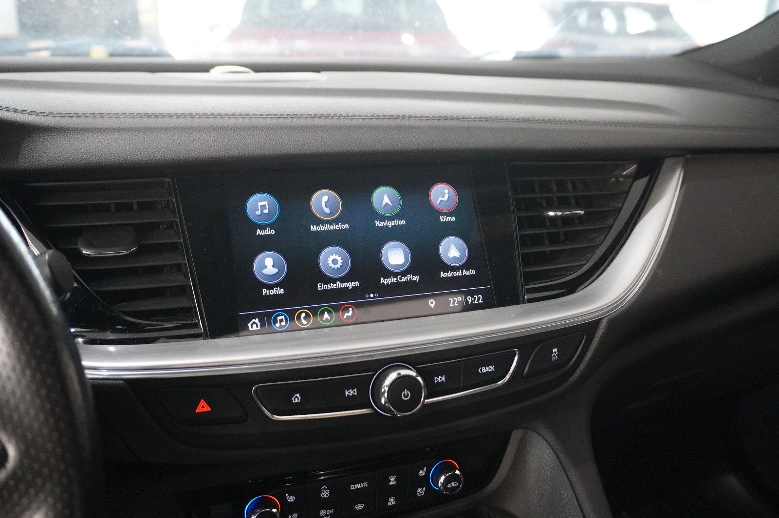 Fahrzeugabbildung Opel Insignia B ST 2.0D GSi 4X4 NAVI/LED/HUD/PANO/AHK