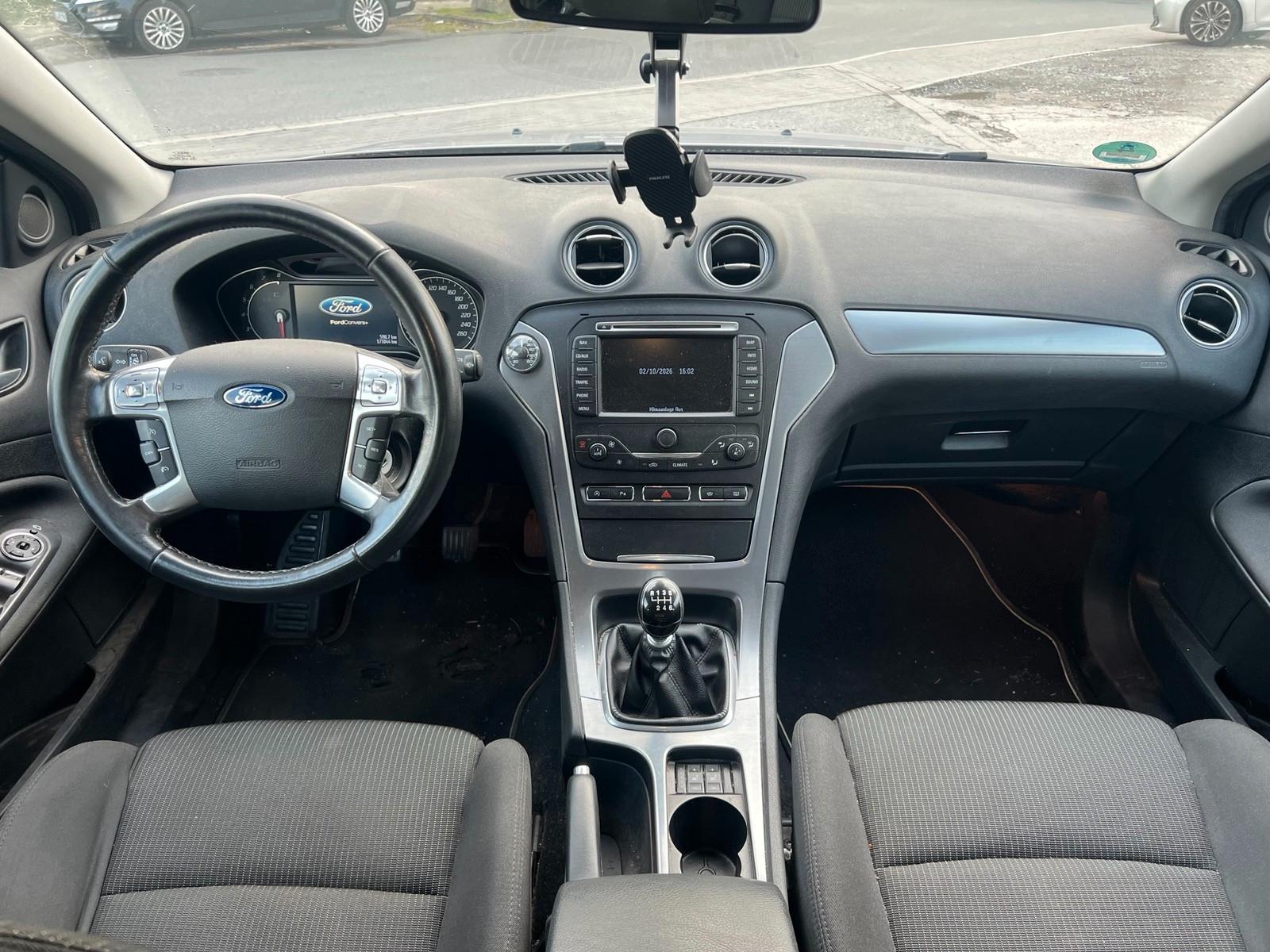 Ford Mondeo 2013 — photo 7