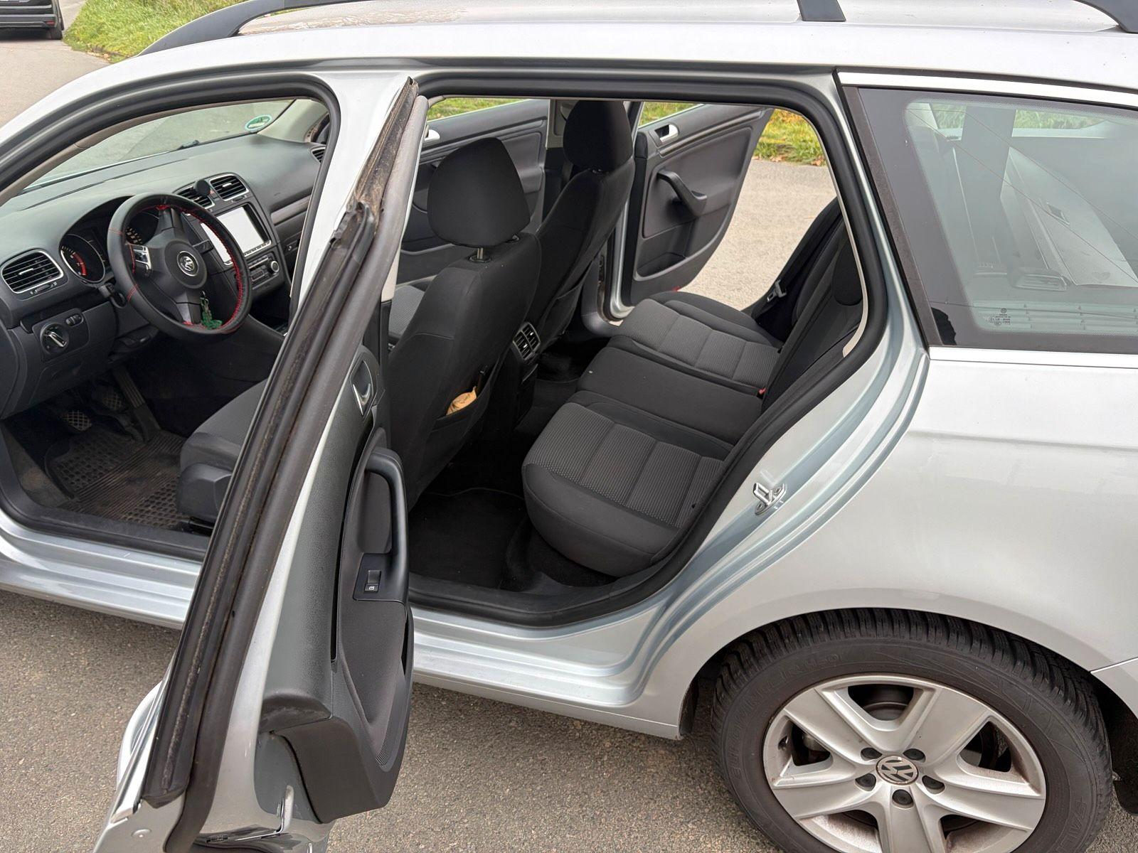 Volkswagen Golf 2010 — photo 8