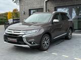 Mitsubishi Outlander Edition 100*Automatik*1Hand*Kam*Navi* - Mitsubishi Outlander in Bremen