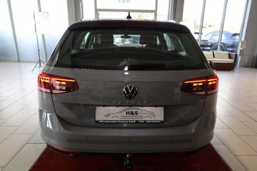 Volkswagen Passat Variant - 4