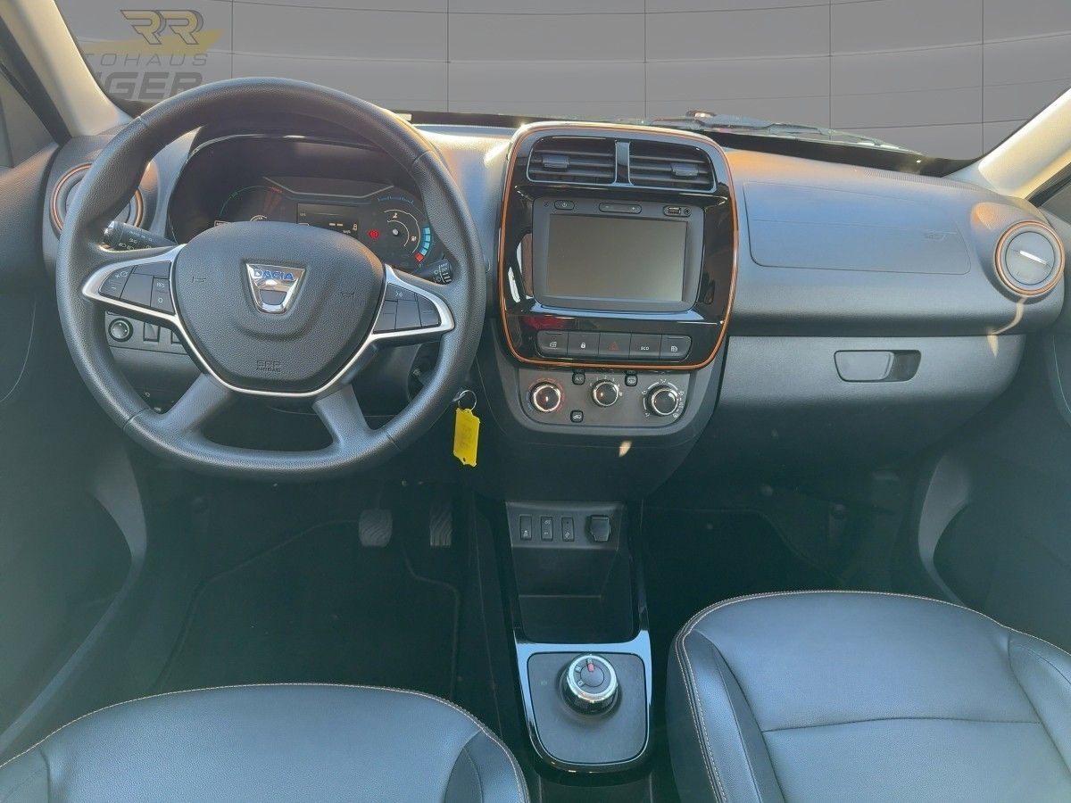 Fahrzeugabbildung Dacia Spring Electric Comfort Plus 45