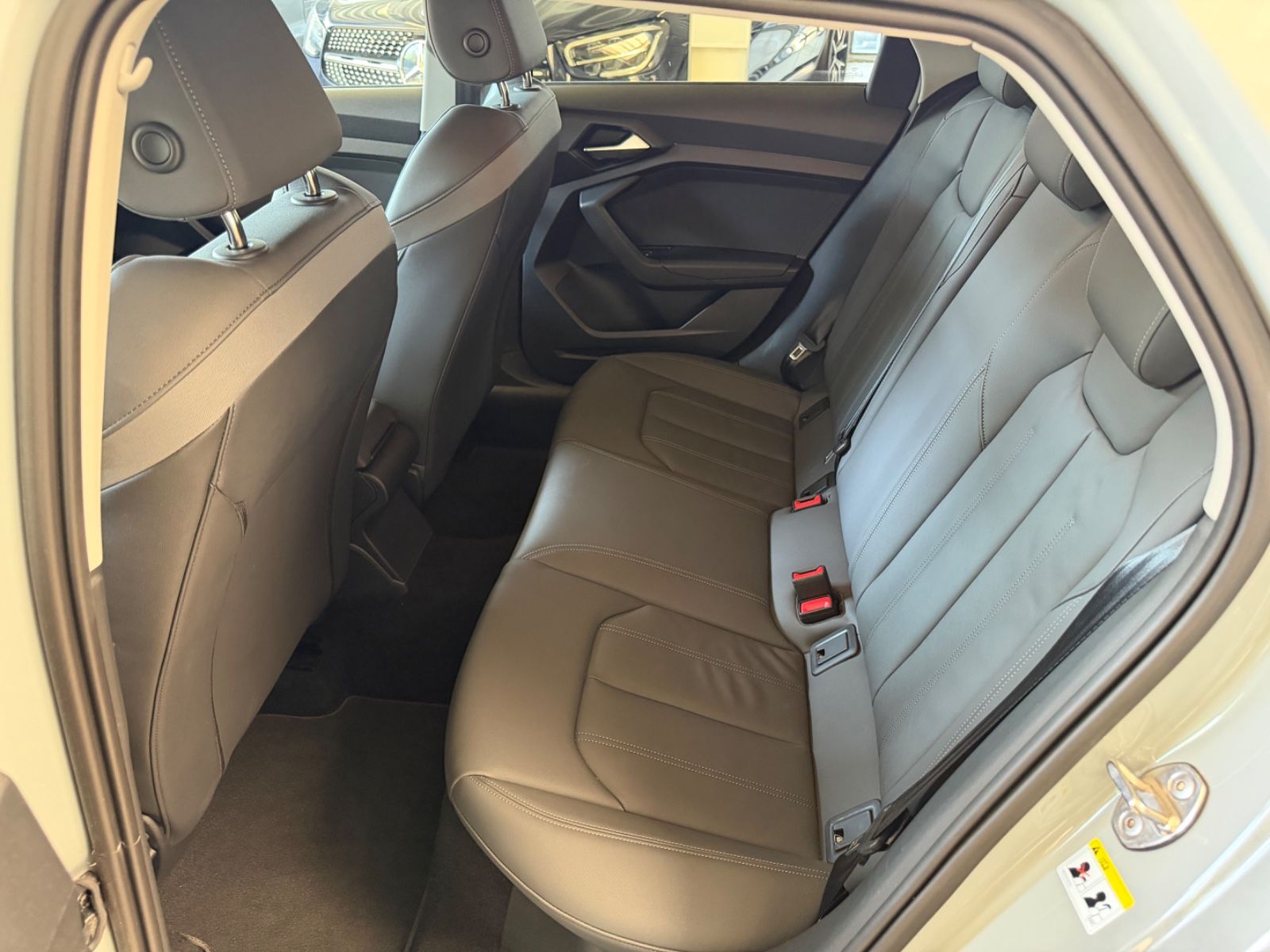 Fahrzeugabbildung Audi A1 Sportback 30* S line Sport * VOLL-LEDER *