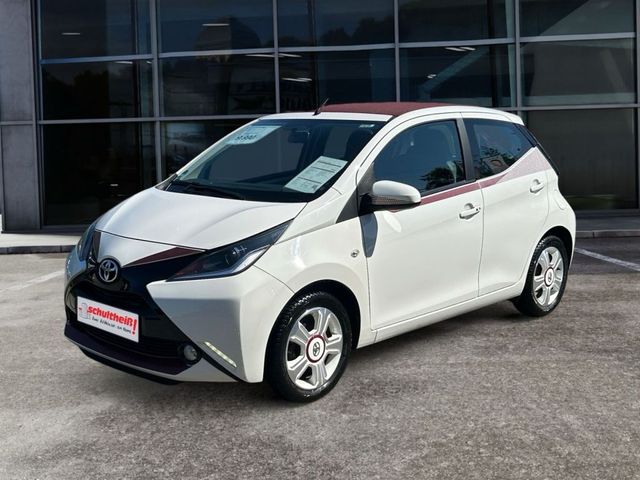 Toyota Aygo x-pose