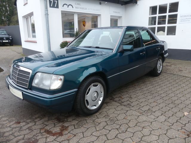 Mercedes-Benz E 220 Limo, Automatik, Klima, el. SD,  2. Hand