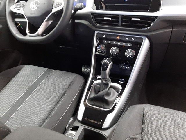 Fahrzeugabbildung Volkswagen T-Roc Life 1.5 TSI DSG Kamera LED ACC SitzHz