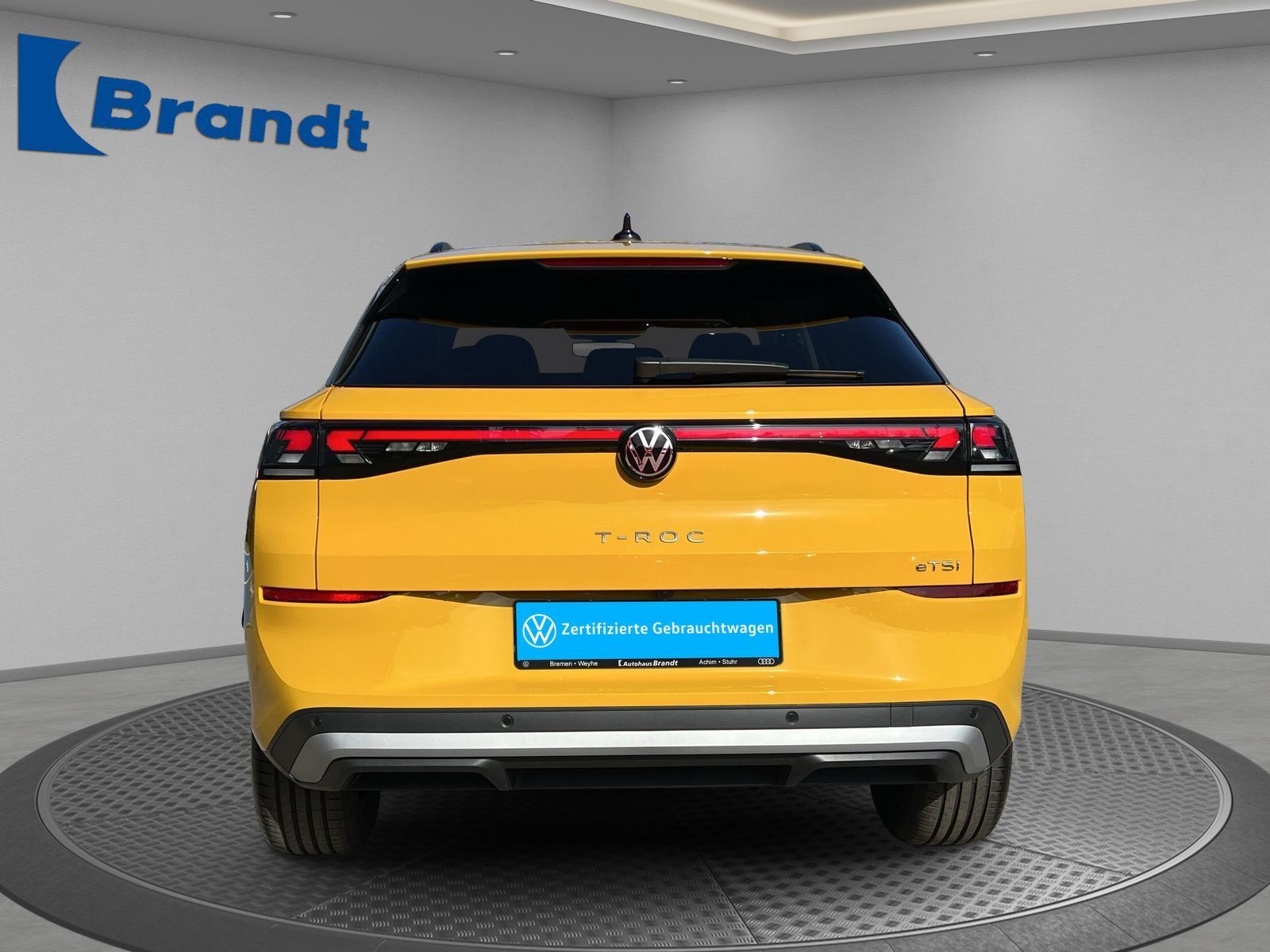 Volkswagen T-Roc 1.5 eTSI Life DSG LED KAMERA APP-CON. ACC foto 5