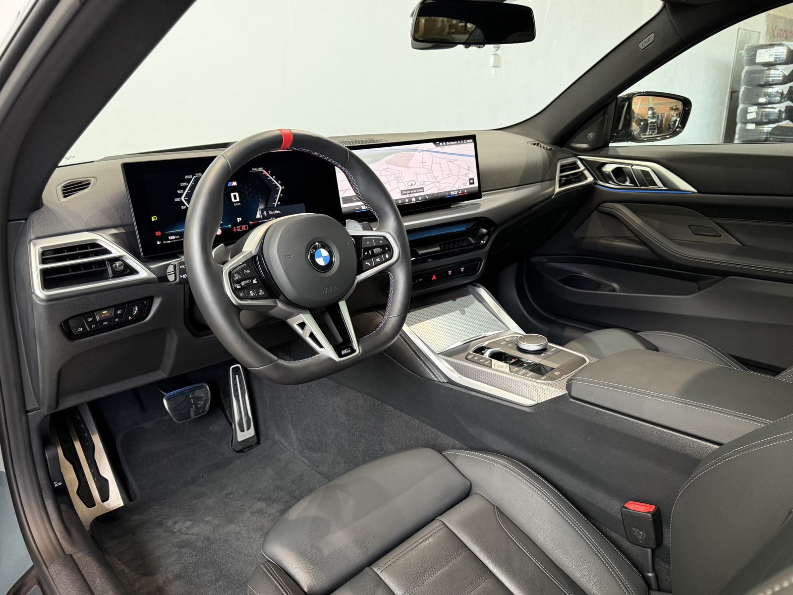 Fahrzeugabbildung BMW M440i xDrive Glasdach elektrisch HK HiFi DAB GSD