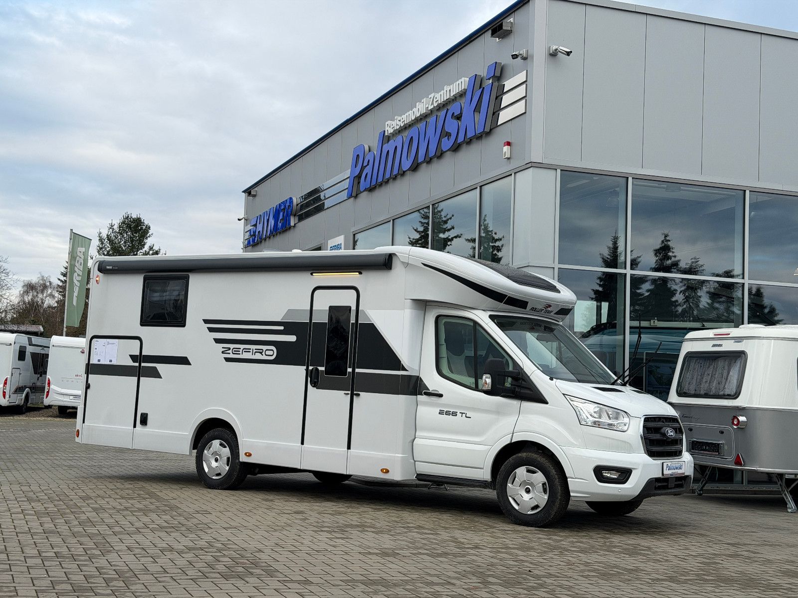 Fahrzeugabbildung Roller Team Zefiro 266 TL