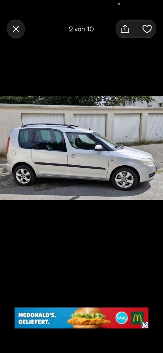 Skoda Roomster 2008 — rear view