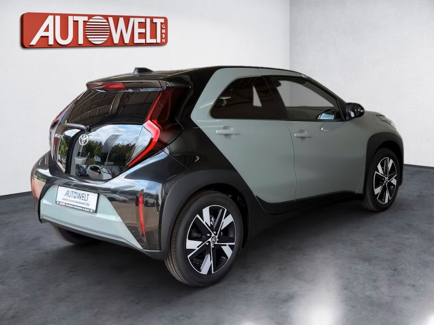 Fahrzeugabbildung Toyota Aygo X Teamplayer 1.5-l-Hybrid KAMERA ACC LED
