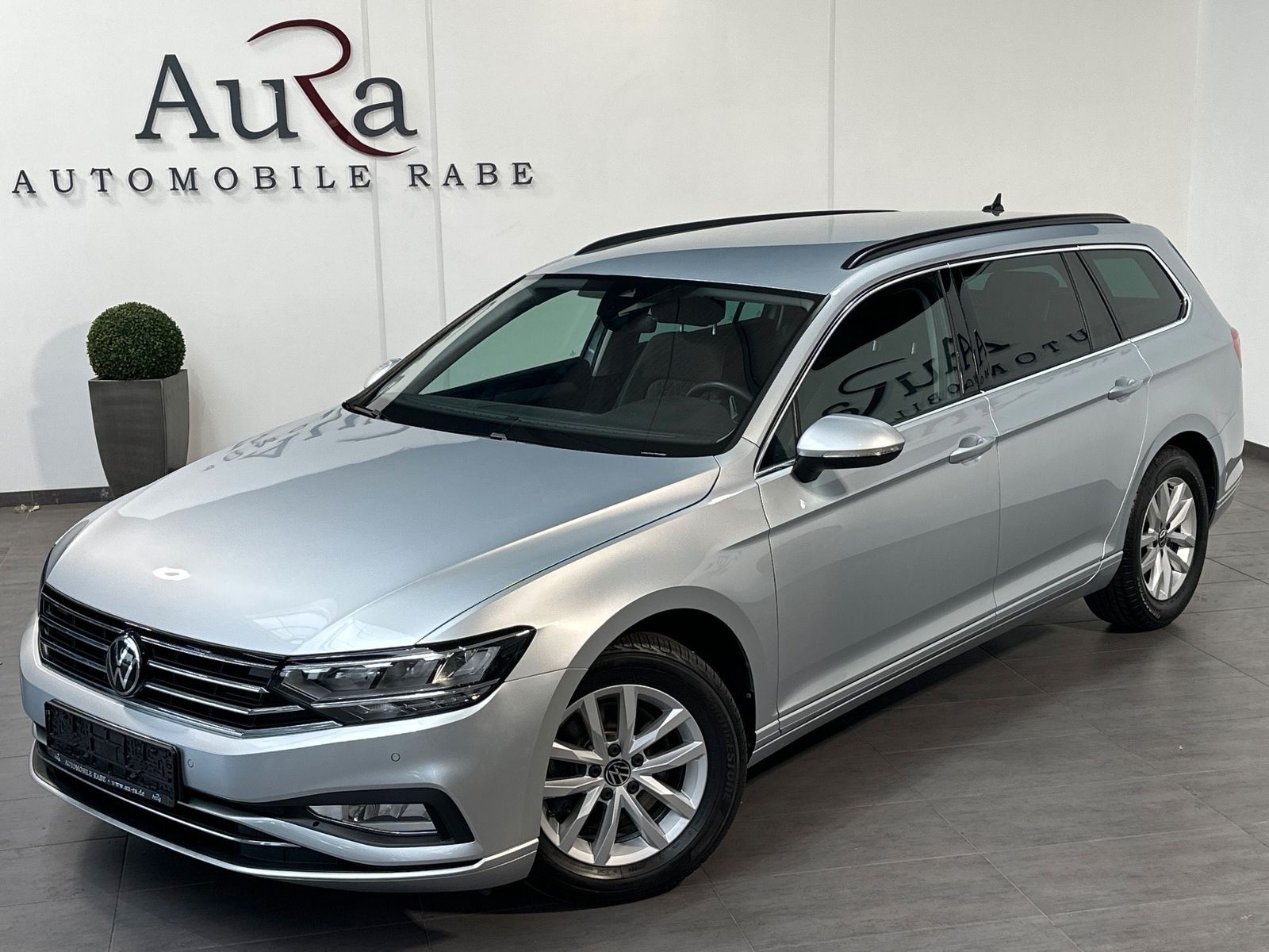 Fahrzeugabbildung Volkswagen Passat Variant 2.0 TDI DSG Business NAV+LED+AHK