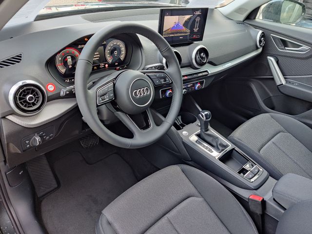 Q2 advanced 35 TFSI S tronic AHK/MatrixLED
