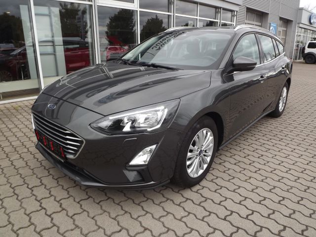 Focus 1,0 EcoBoost 92kW Titanium Turnier*