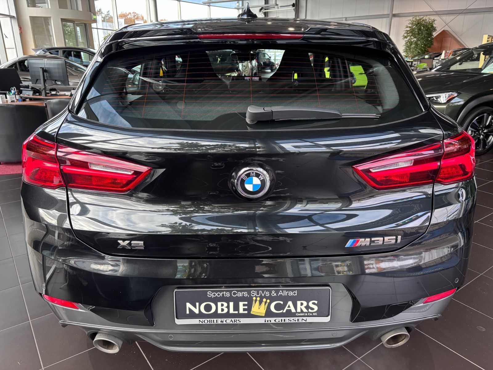 Fahrzeugabbildung BMW X2 xDrive M35 i HUD RFK LED
