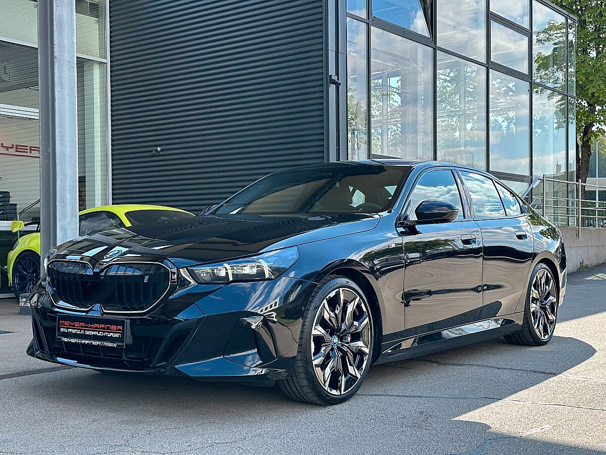 BMW i5 eDrive40 M-Sportpaket PRO / AHK / Iconic G... imagem 2