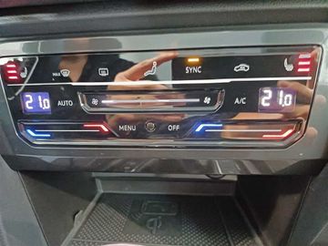 Volkswagen Tiguan - 7
