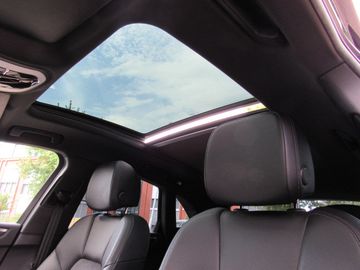 Porsche Macan - 10