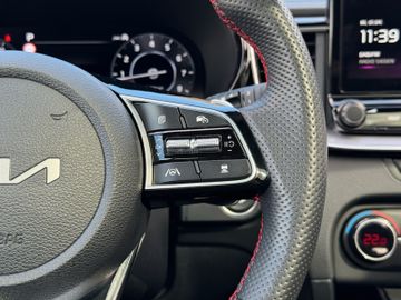 Kia ProCeed 1.6T DCT7 GT Navi Memory Kamera Glasdach