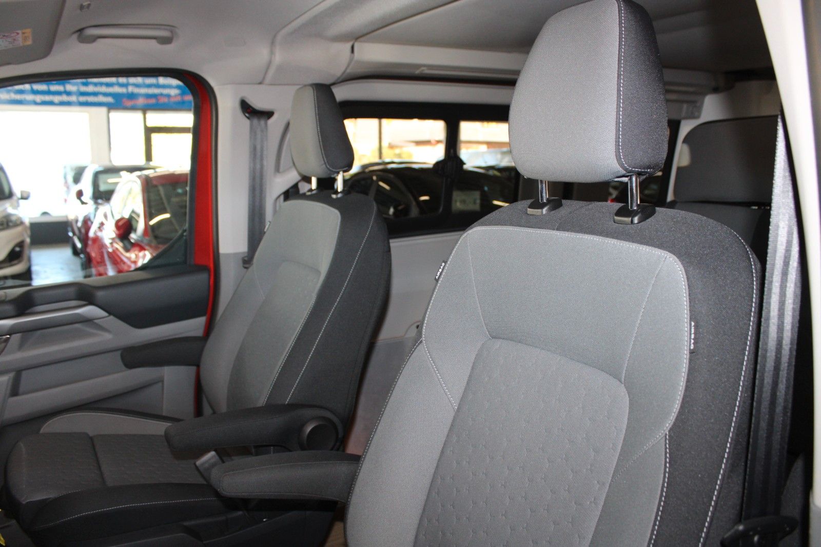 Fahrzeugabbildung Ford NUGGET L1 Titanium Aut. MARKISE + Aufstelldach