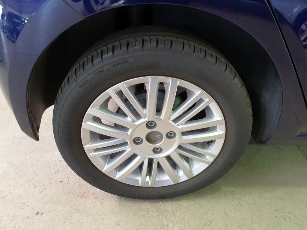 Volkswagen up! move up! UNITED 1.0 MPI 48kW RFK*PDC*Tempo