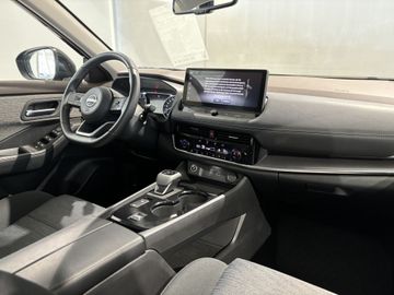 Fotografie des Nissan X-Trail 1.5 VC-T Mild-Hybrid Xtronic Navi RFK WP