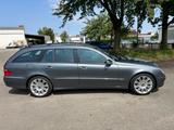 Mercedes-Benz E 320 4Matic Volleder Standhz Navi Schiebedach - Mercedes-Benz E 320: 4matic