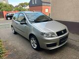 Fiat Punto mit Klima wenig km mit Tüv - Fiat Punto in Duisburg