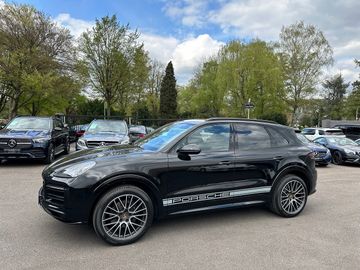 Porsche Cayenne - 8
