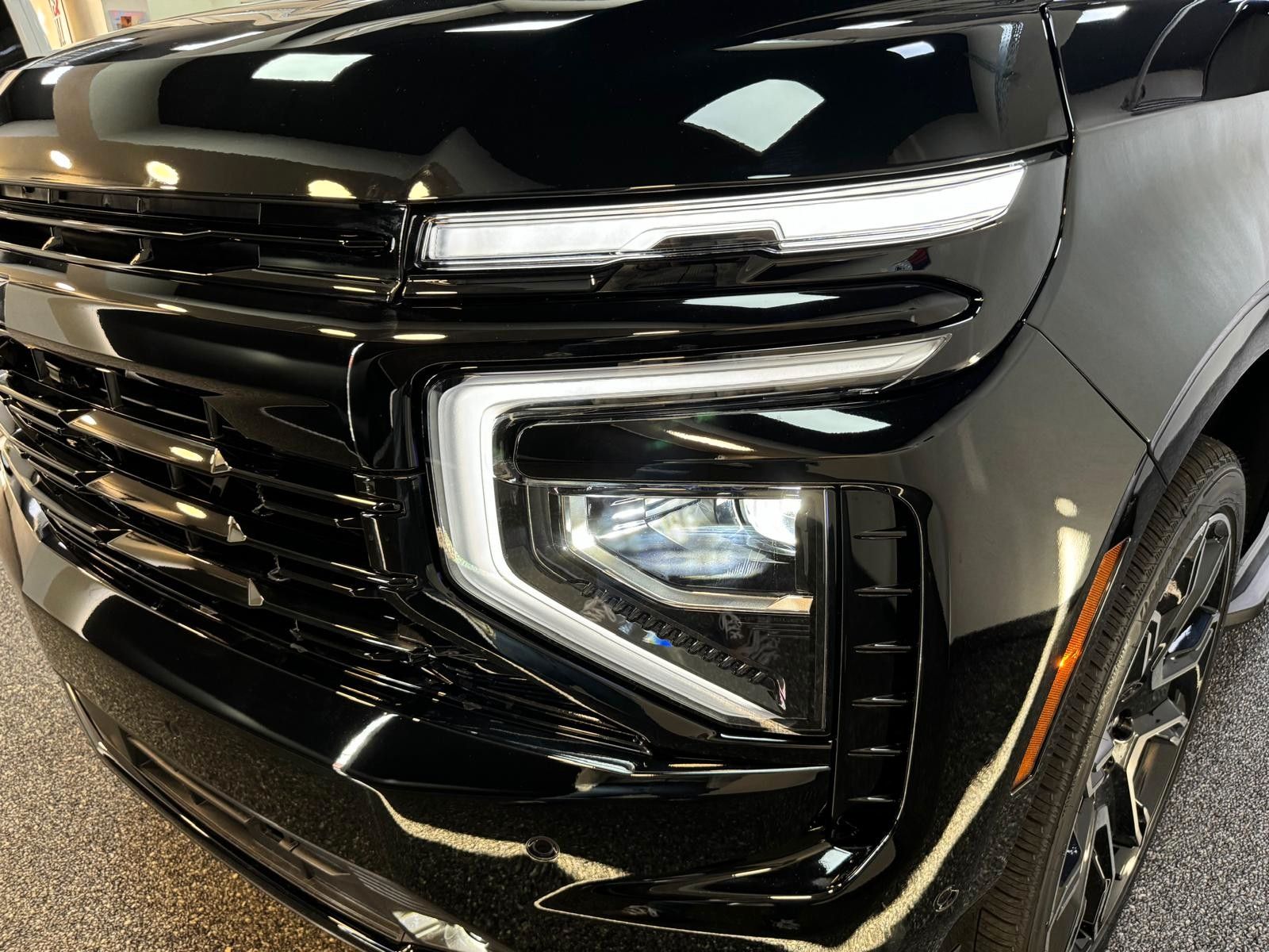 Fahrzeugabbildung Chevrolet 2026 TAHOE 6.2 ECOTEC RST 4x4-24"-ENTERTAINMENT