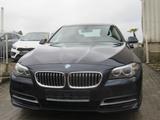 BMW Limousine 520i-NAVI-AHK-SHZ-XENON-PDC-17"ALU-TÜV - BMW 520 in Essen
