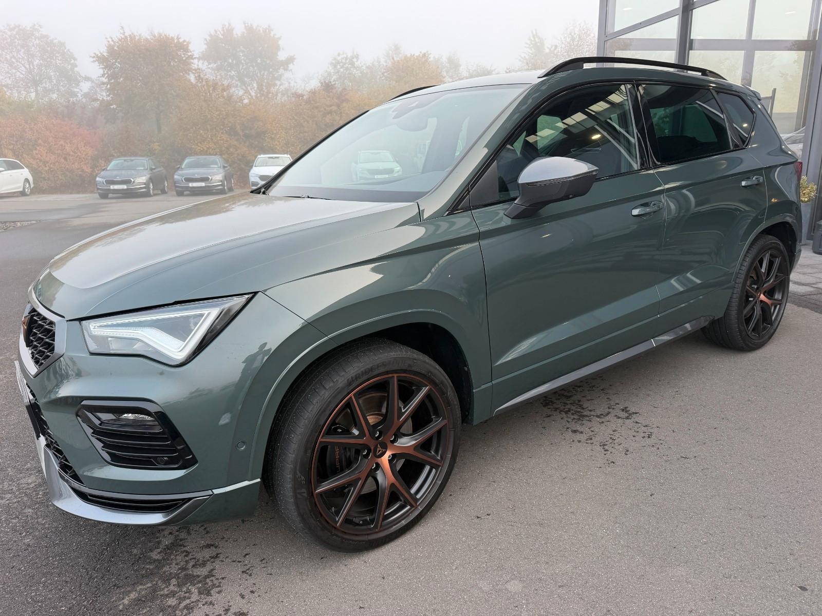 Cupra Ateca 2,0TSi VZ 300PS Akrapovic AHK Pano 19"360°
