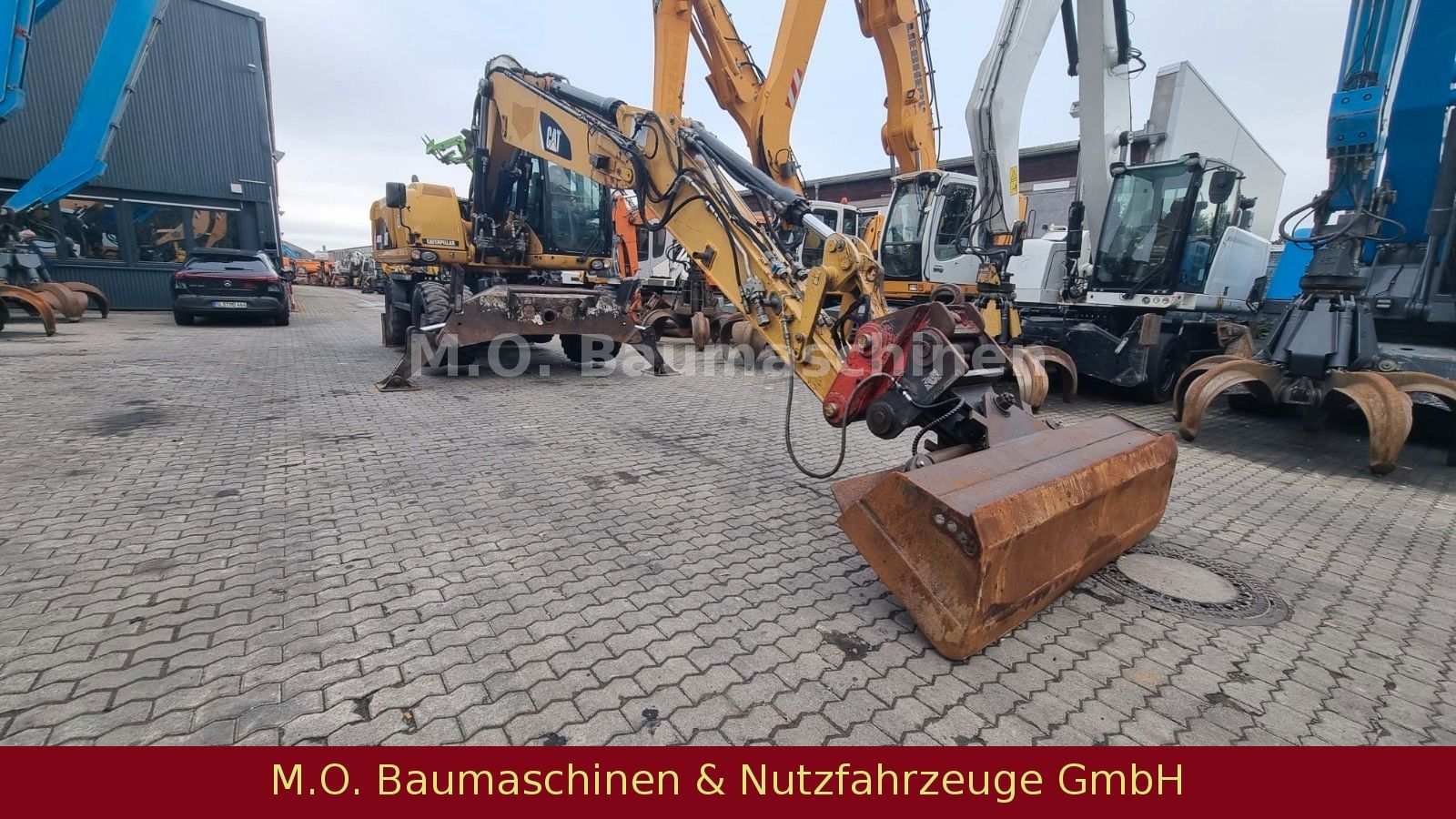 Fahrzeugabbildung CAT M 318 D  / SW /Hammerline / VSA / AC /