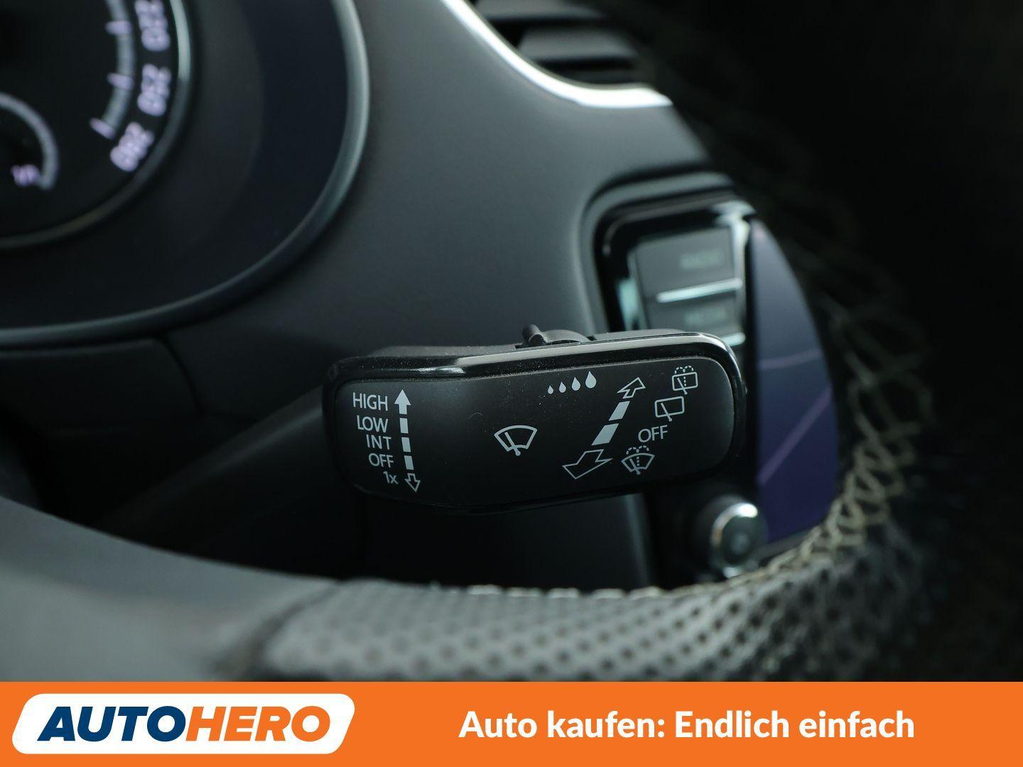 Skoda Octavia 2.0 TSI RS*NAVI*XENON*SPUR*CAM*PDC*SHZ*