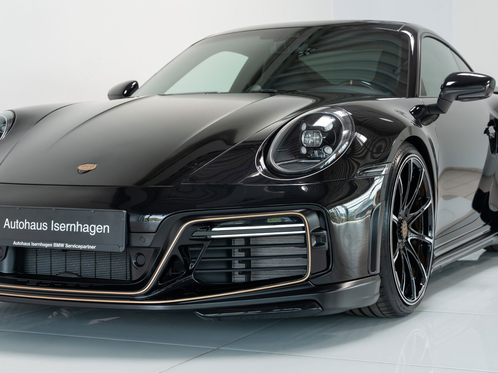 Fahrzeugabbildung Porsche 992 Turbo 9FF Keramik Einzelstück 1200PS! 1of1