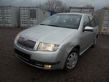 Skoda Fabia 1.4 16V Comfort Combi,KLIMA - Skoda Fabia aus 2001: Kombi