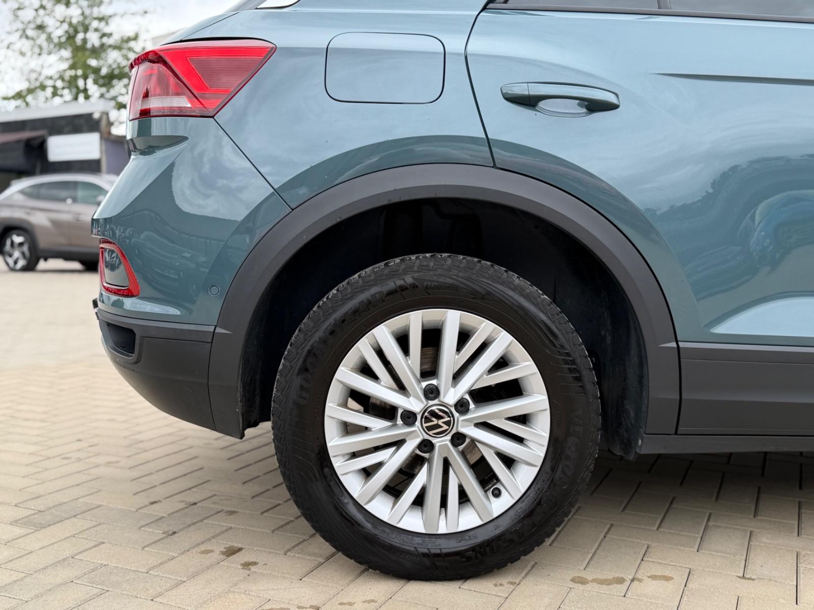 Volkswagen T-Roc Life, миниатюра 5
